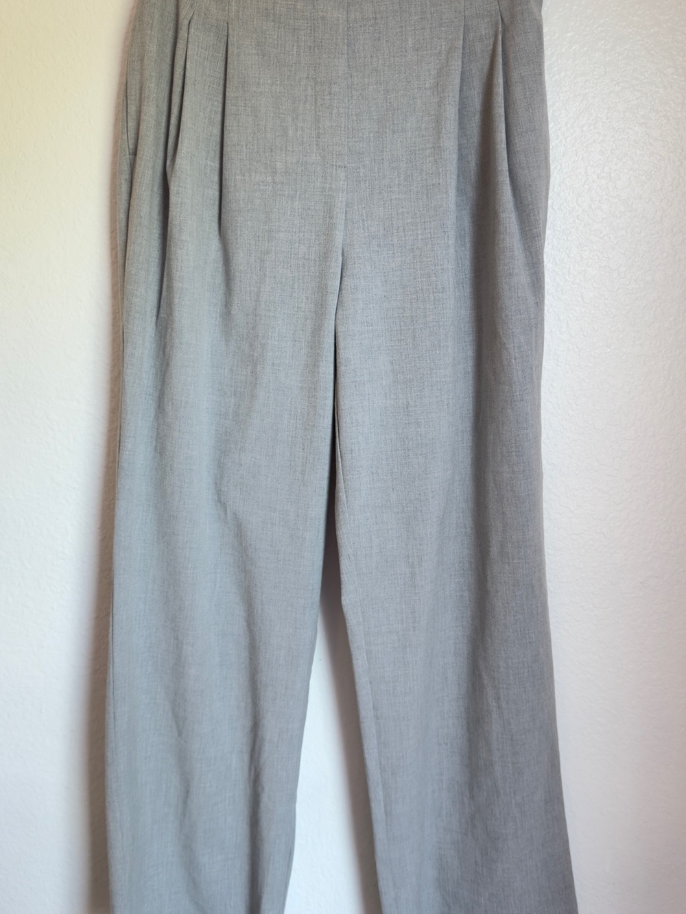 Rachel Zoe Light Gray Pleated Wide-Leg Trousers